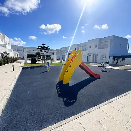 Holiday home Luz De Conil Is A Modern Next To Playa Fontanilla *