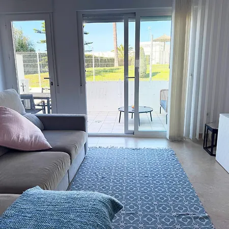 Luz De Conil Is A Modern Next To Playa Fontanilla * Conil De La Frontera