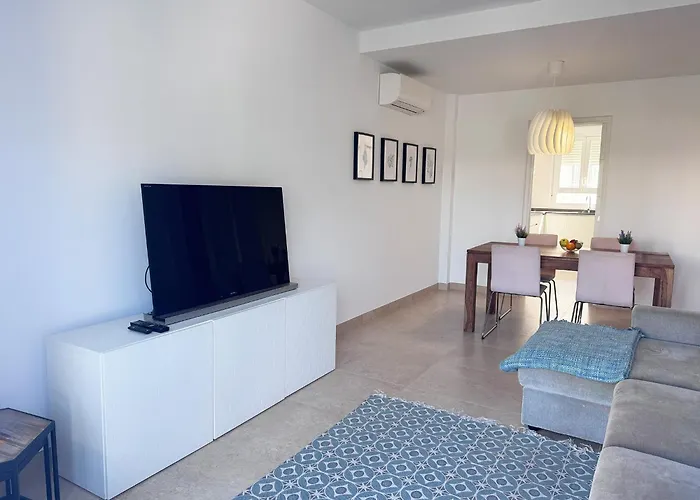 Luz De Conil Is A Modern Next To Playa Fontanilla * Conil De La Frontera