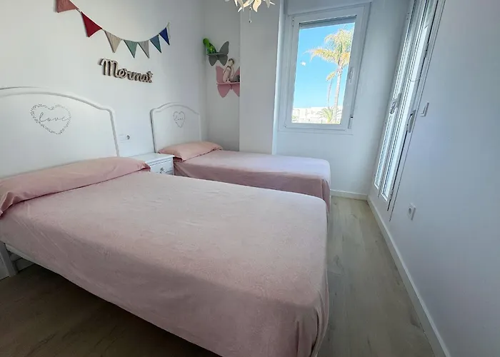 Luz De Conil Is A Modern Next To Playa Fontanilla * Conil De La Frontera