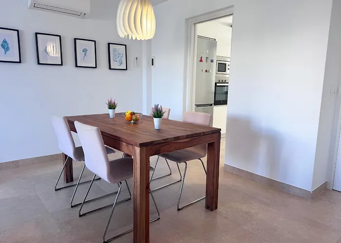 Luz De Conil Is A Modern Next To Playa Fontanilla * Conil De La Frontera