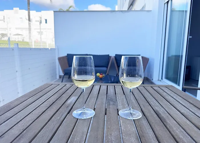 Luz De Conil Is A Modern Next To Playa Fontanilla